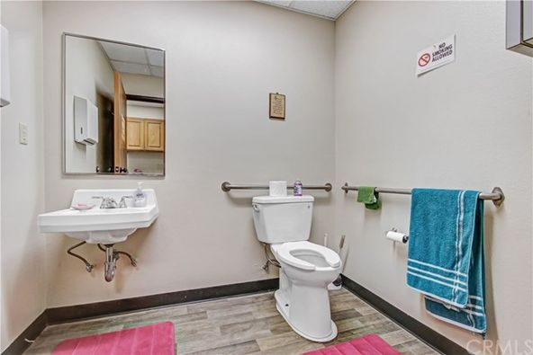 1175 Center St, Riverside, CA 92507